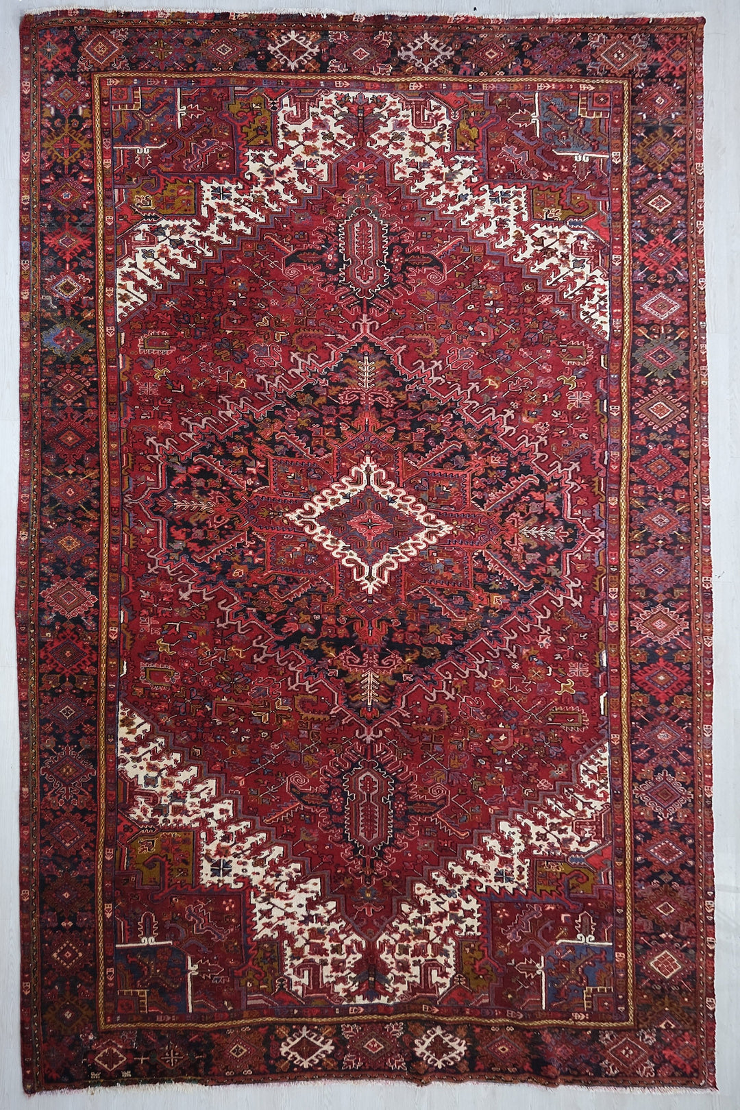 10'2" x 12'10"