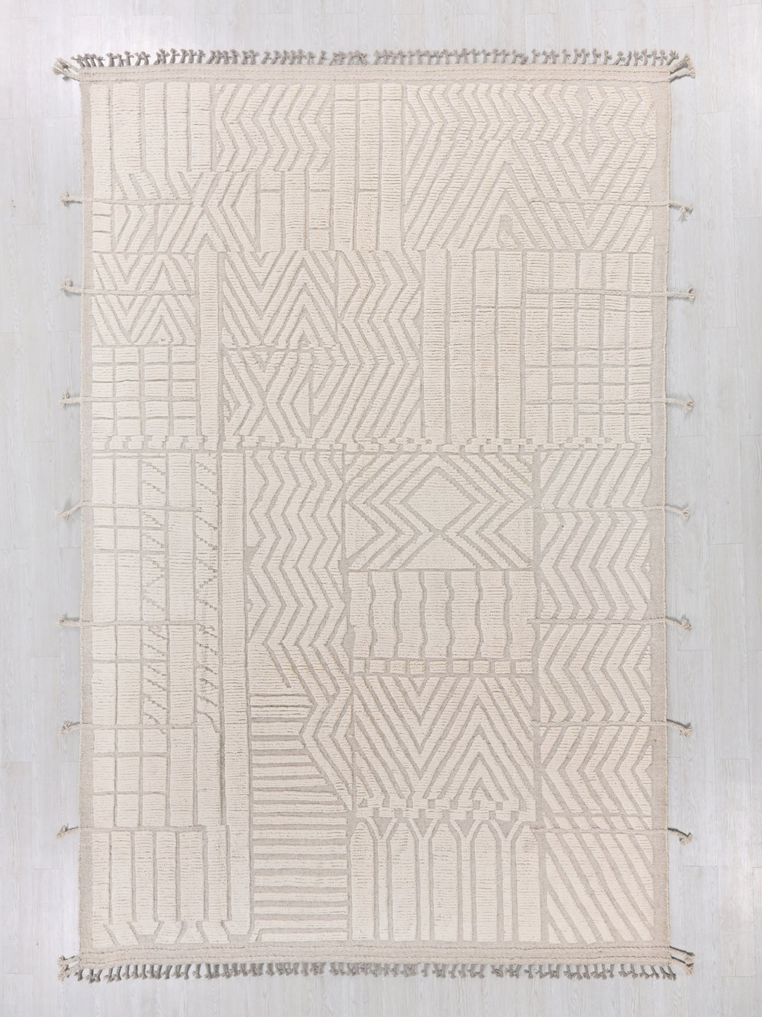 8' 11" x 12' 6"