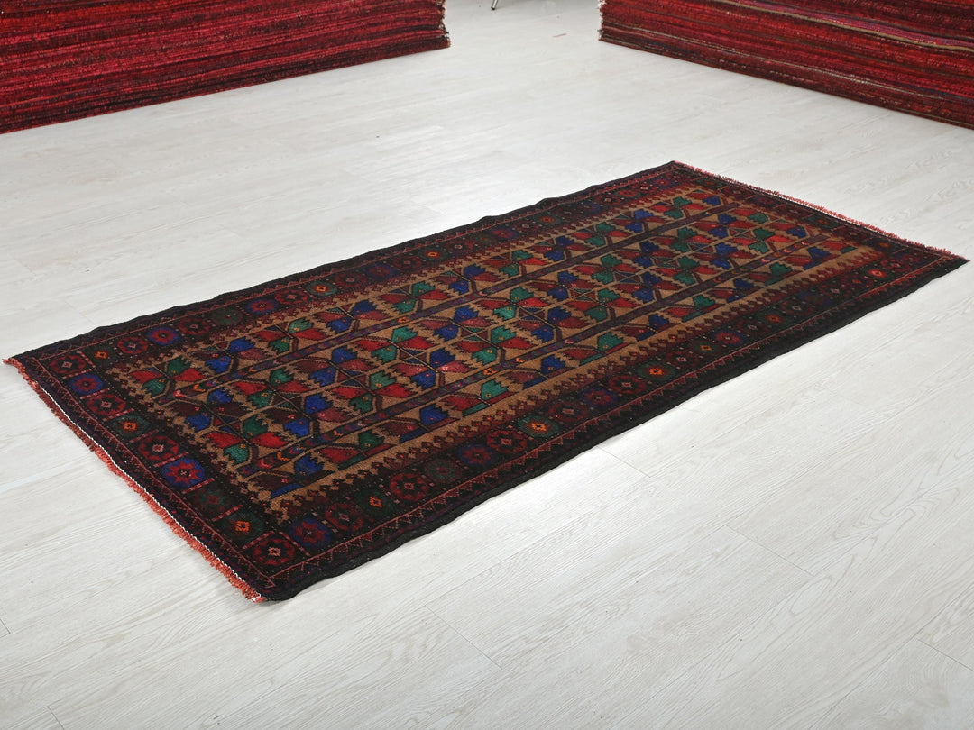 a rug is laying on the floor in a room