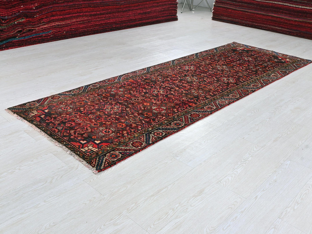 a rug is laying on the floor in a room