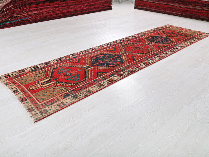 a rug is laying on the floor in a room