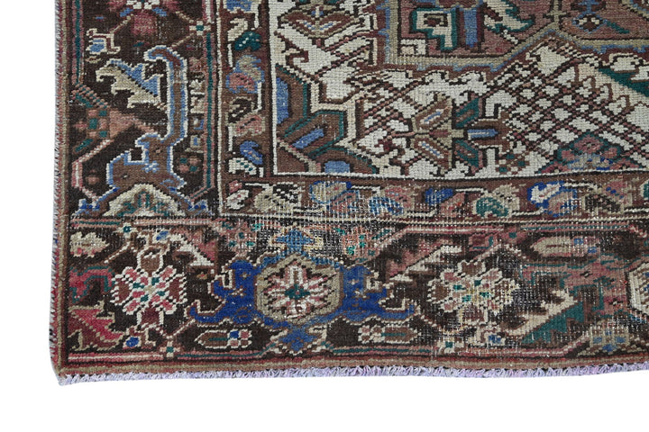 Oversized rug 8' 7" x 11' 6"