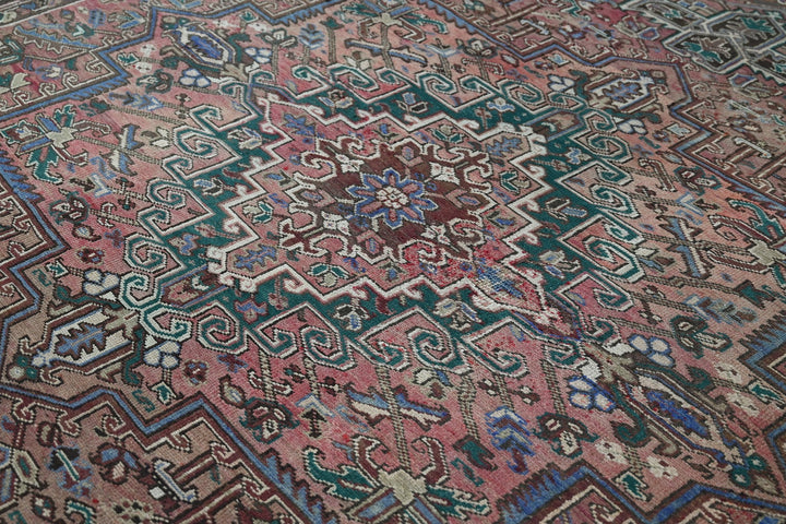 Oversized rug 8' 7" x 11' 6"
