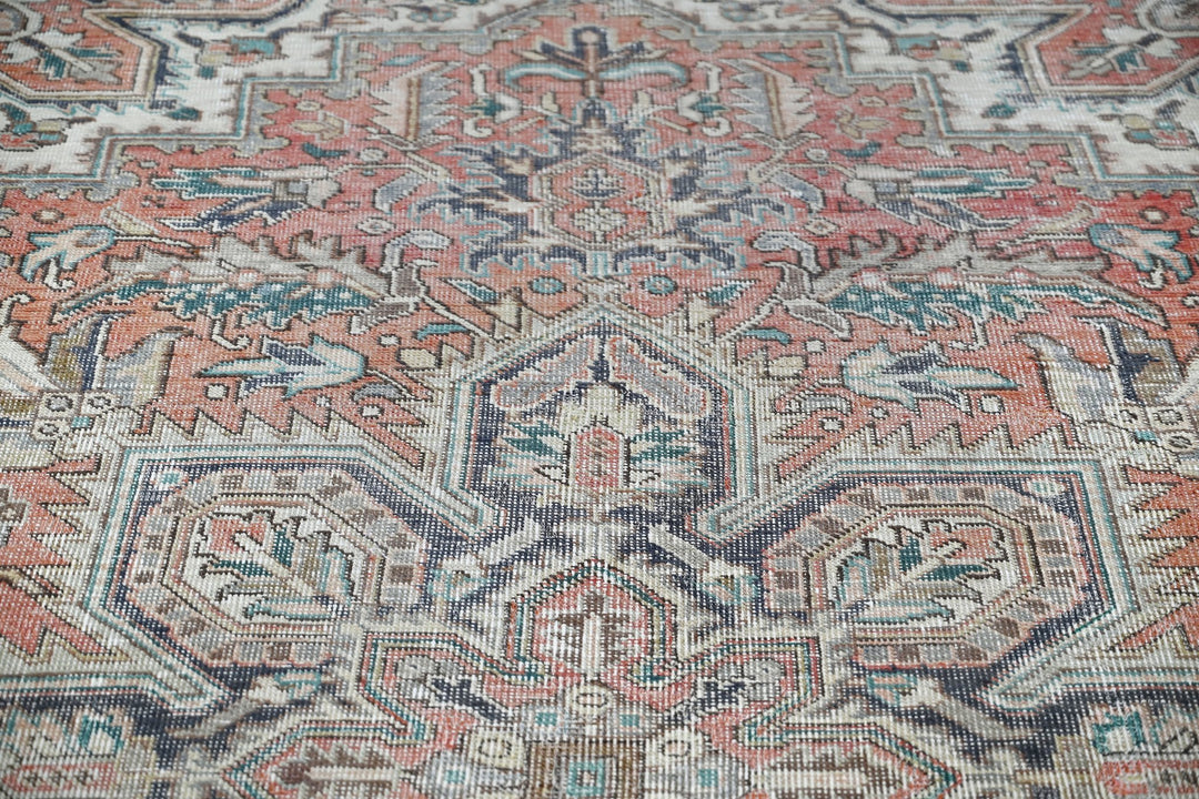 brown Large rug 7' 3" x 10' 0"