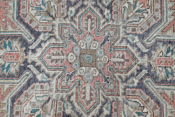 brown Large rug 7' 3" x 10' 0"