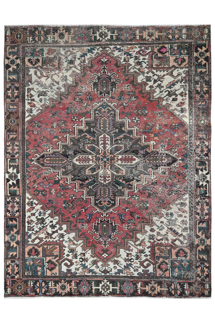 red Large rug 8' 0" x 10' 6"