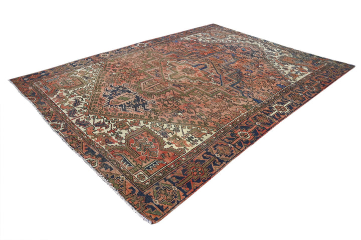 red Large rug 7' 2" x 9' 11"