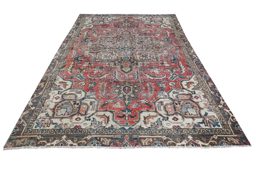 red Large rug 6' 7" x 10' 0"