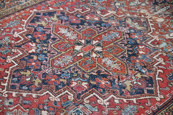 red Medium rug 5' 7" x 8' 4"