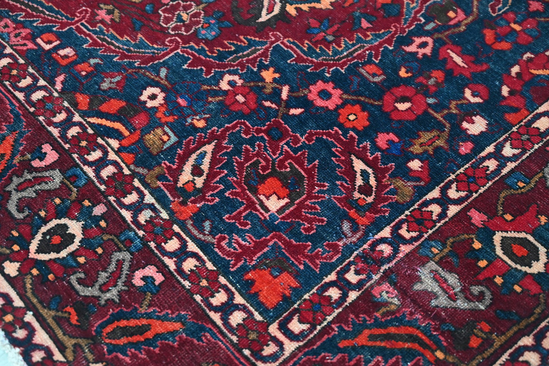 red Large rug 7' 0" x 10' 6"