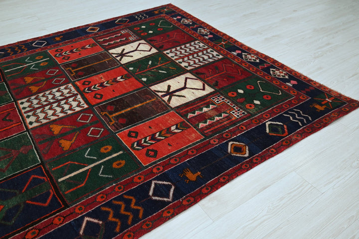 red Medium rug 6' 5" x 9' 1"