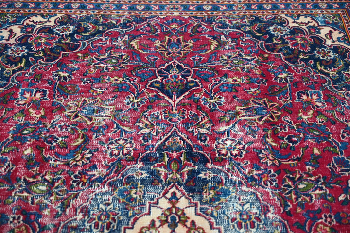 red Medium rug 5' 8" x 8' 10"
