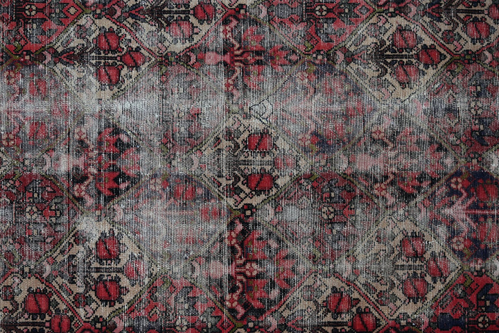brown Large rug 6' 11" x 9' 2"