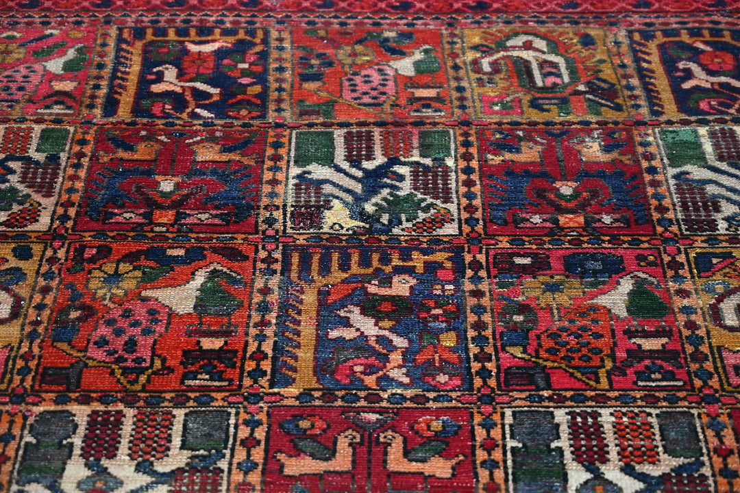 red Large rug 6' 7" x 9' 3"