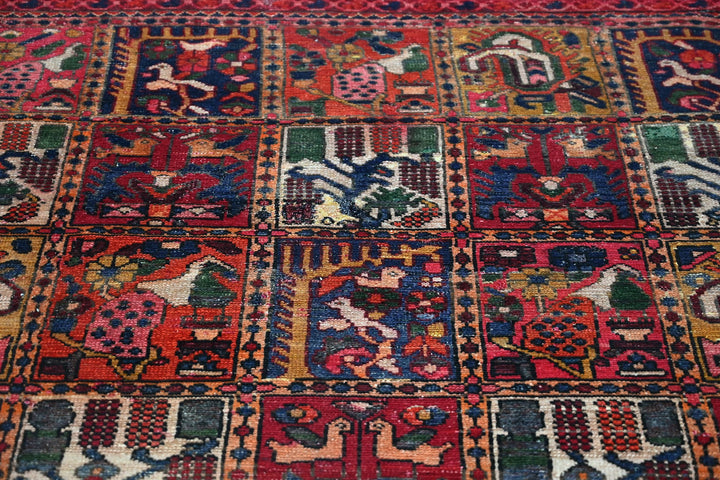 red Large rug 6' 7" x 9' 3"
