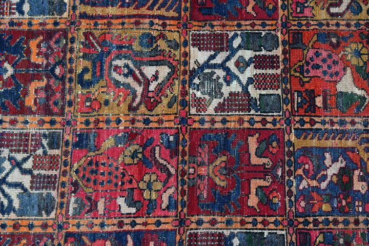 red Large rug 6' 7" x 9' 3"