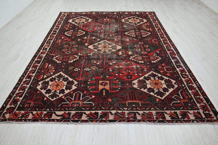 black Large rug 6' 10" x 9' 7"