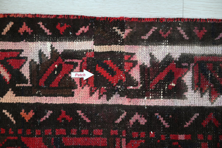 black Large rug 6' 10" x 9' 7"