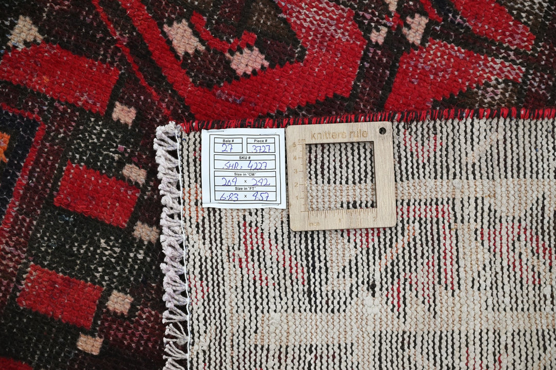 black Large rug 6' 10" x 9' 7"