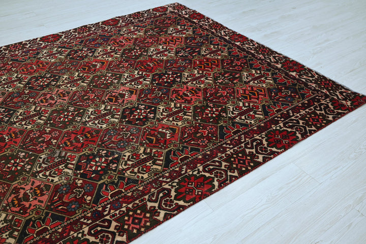 red Large rug 6' 3" x 10' 2"