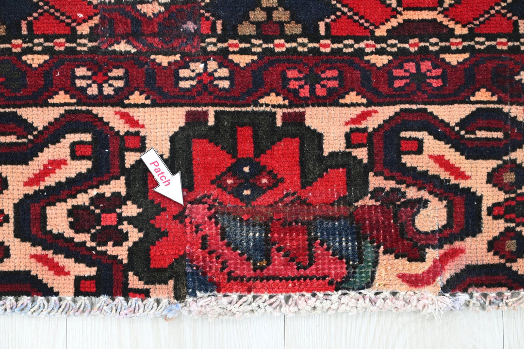 red Large rug 6' 3" x 10' 2"