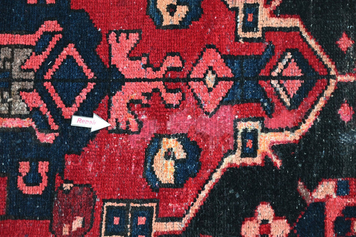 Medium rug 5' 4" x 7' 5"