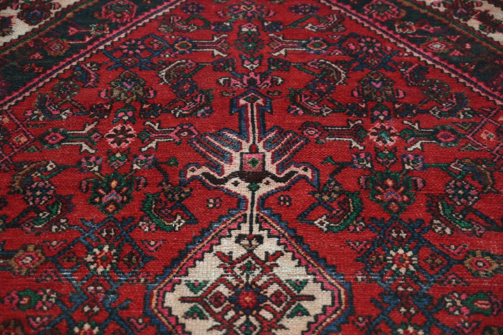 Medium rug 6' 2" x 9' 4"