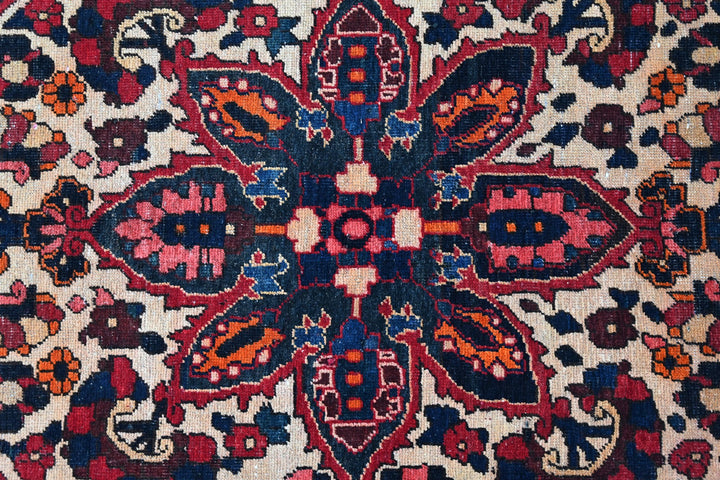 Medium rug 5' 0" x 8' 4"