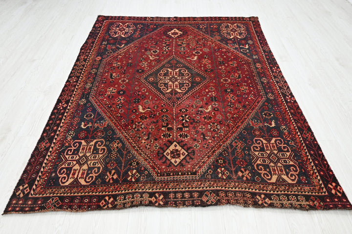 Medium rug 5' 9" x 7' 6"
