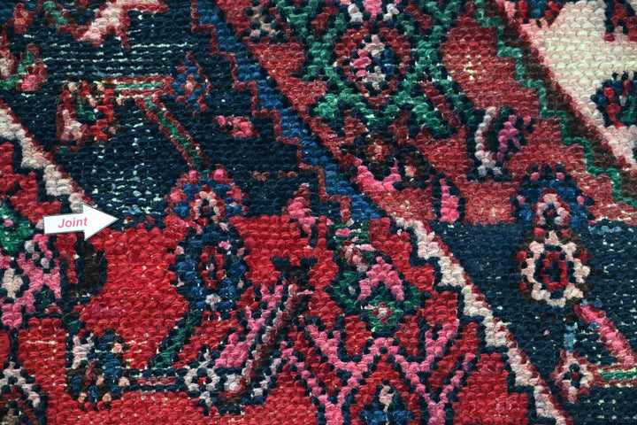 red Large rug 6' 8" x 9' 1"