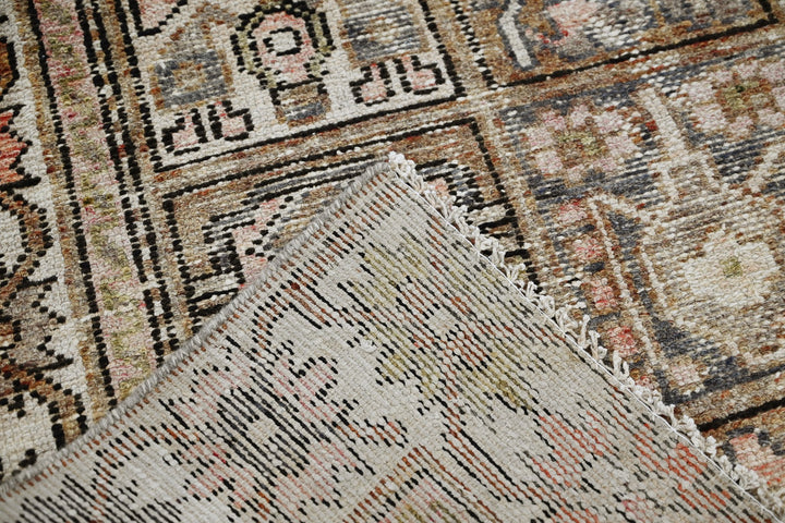 brown Medium rug 6' 3" x 9' 2"