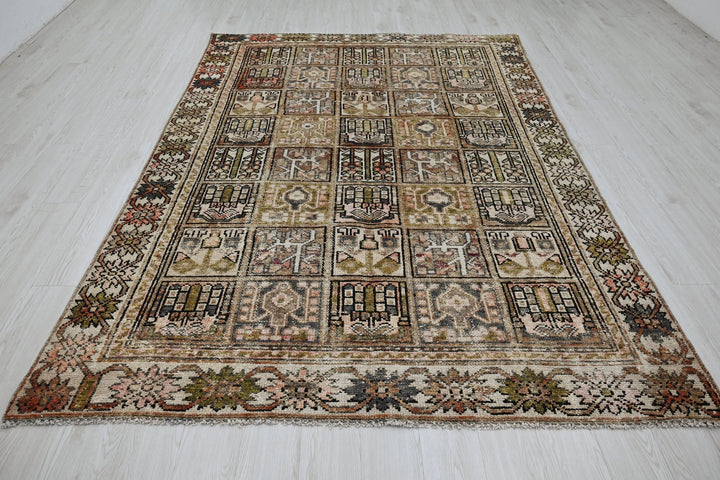 brown Medium rug 6' 3" x 9' 2"