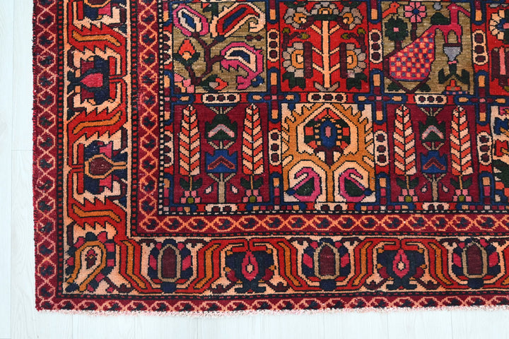 red Large rug 7' 3" x 9' 1"