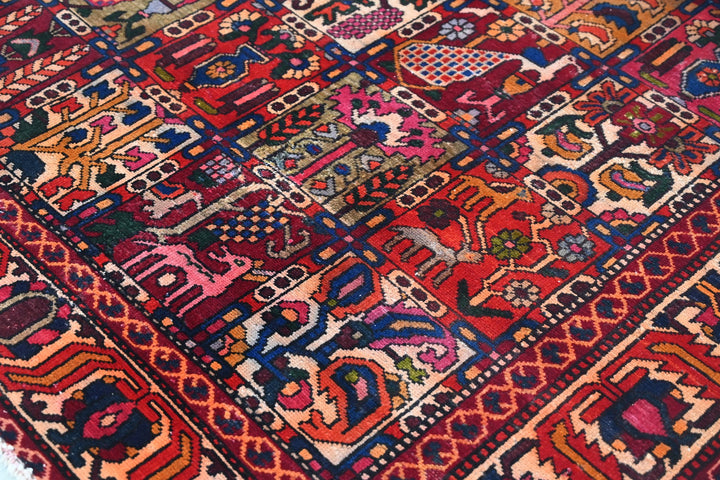 red Large rug 7' 3" x 9' 1"