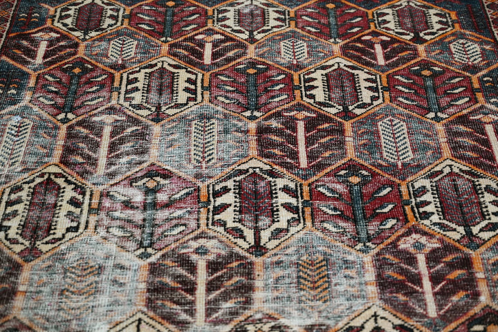 gray Large rug 5' 5" x 10' 5"