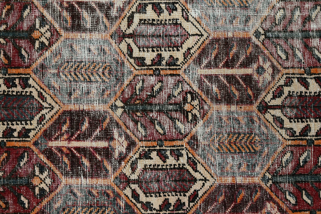 gray Large rug 5' 5" x 10' 5"