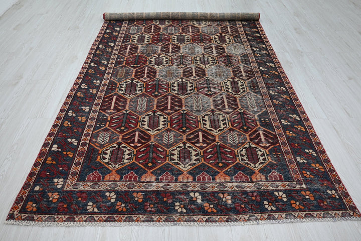 gray Large rug 5' 5" x 10' 5"