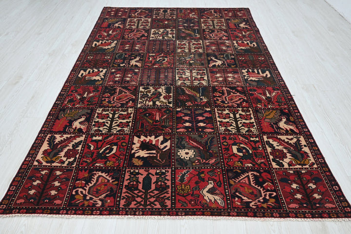 red Medium rug 5' 8" x 9' 3"