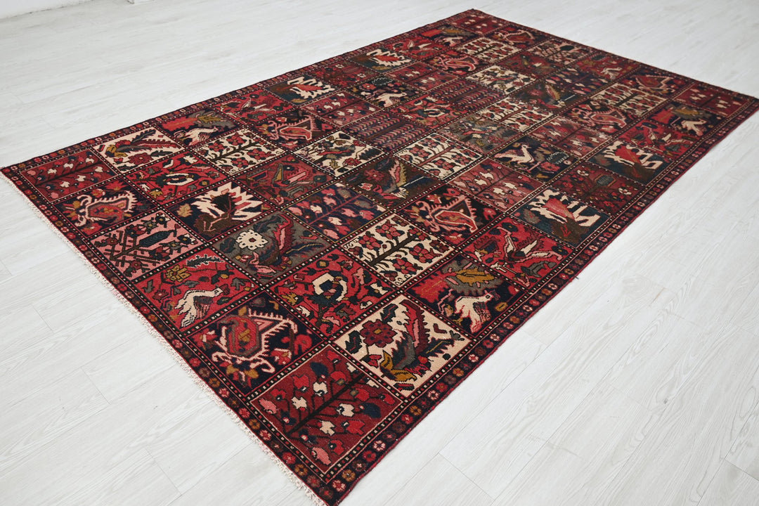 red Medium rug 5' 8" x 9' 3"