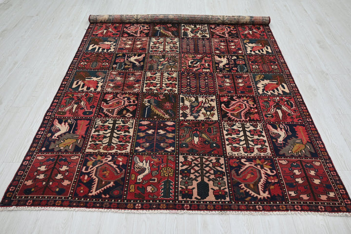 red Medium rug 5' 8" x 9' 3"