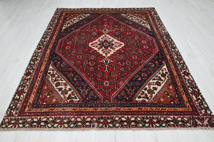 red Medium rug 6' 2" x 8' 8"