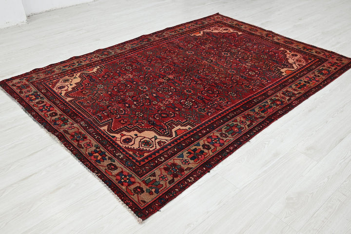 red Medium rug 5' 4" x 7' 8"