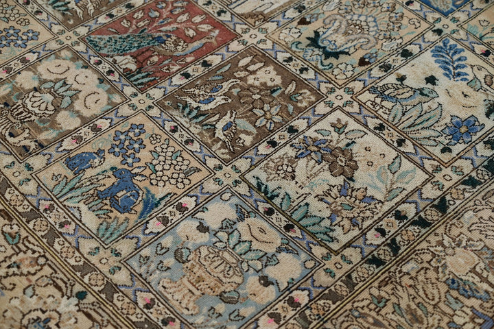 white Large rug 5' 11" x 9' 6"