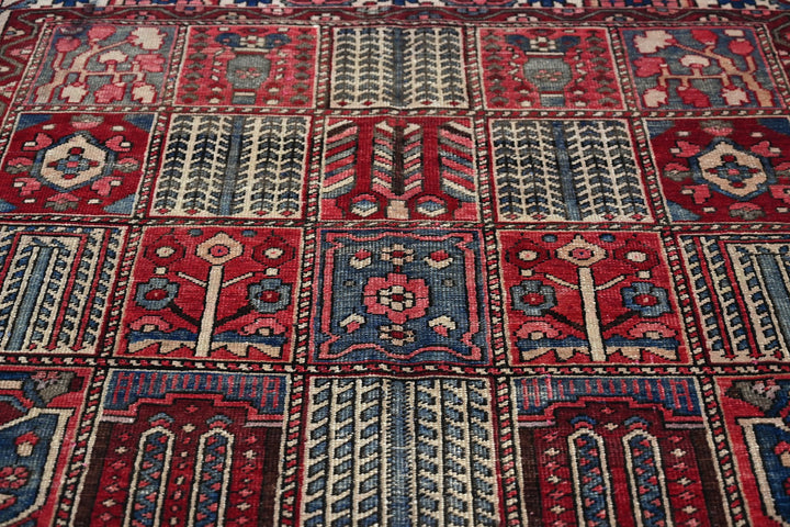 red Large rug 6' 2" x 9' 8"