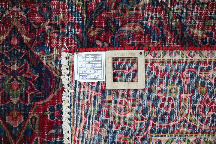 red Medium rug 5' 9" x 8' 8"