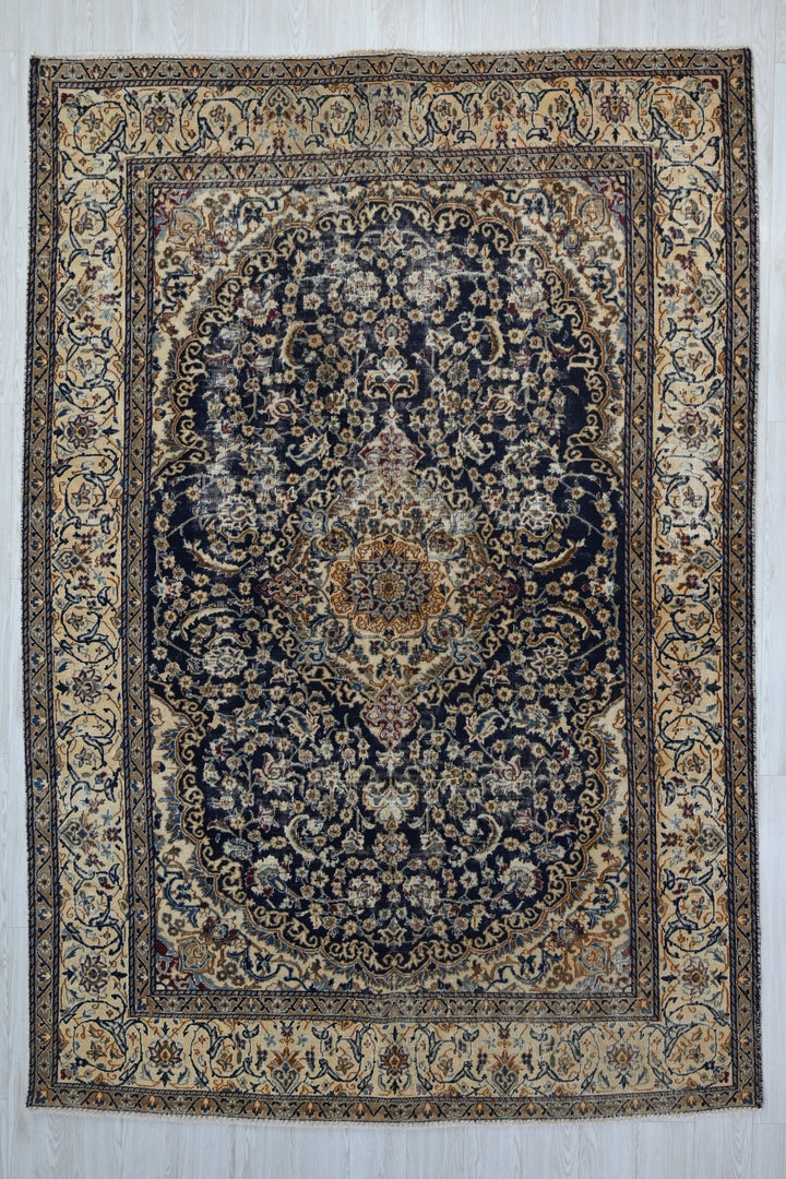 blue Medium rug 6' 4" x 9' 0"