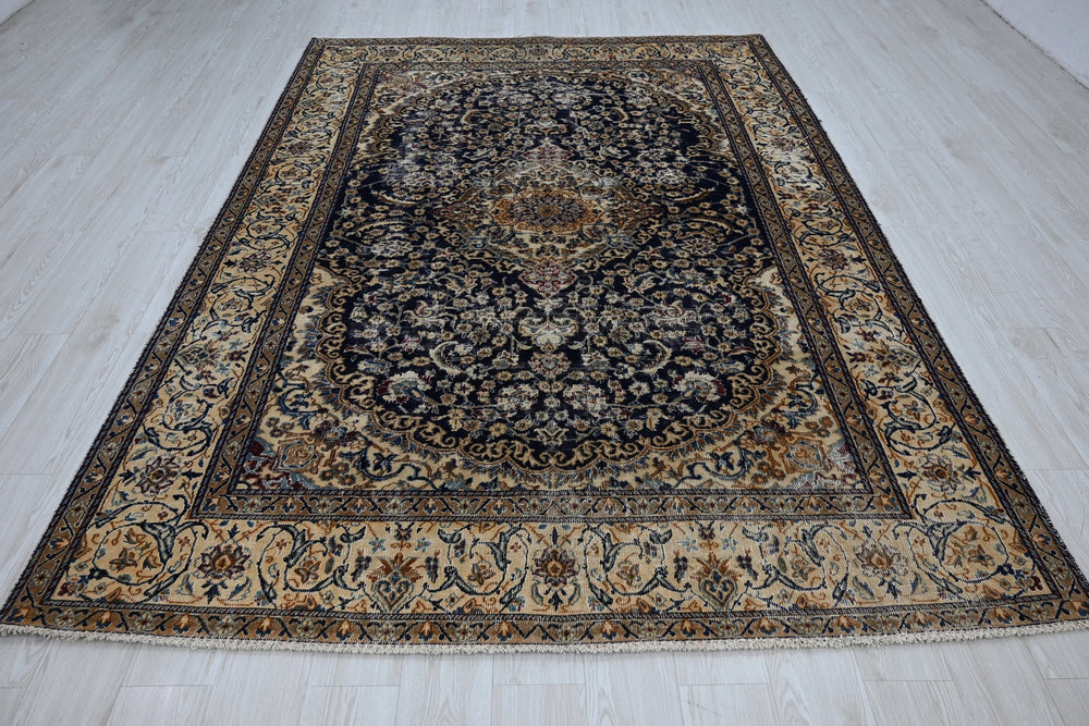 blue Medium rug 6' 4" x 9' 0"