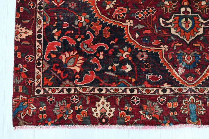 red Medium rug 5' 9" x 8' 10"
