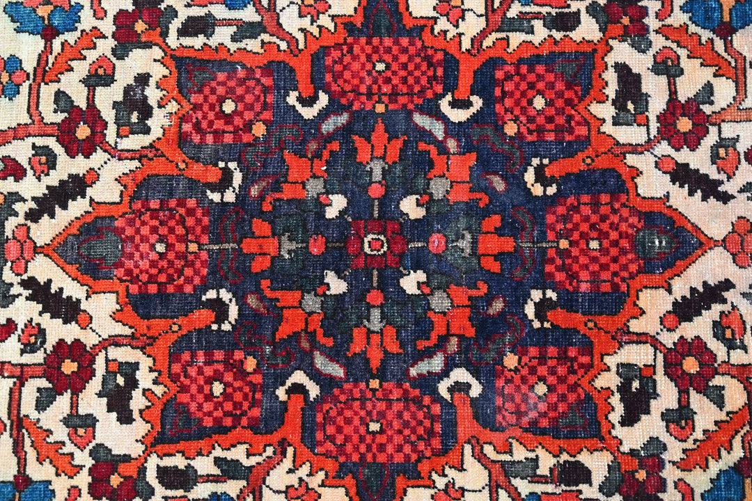 red Medium rug 5' 9" x 8' 10"