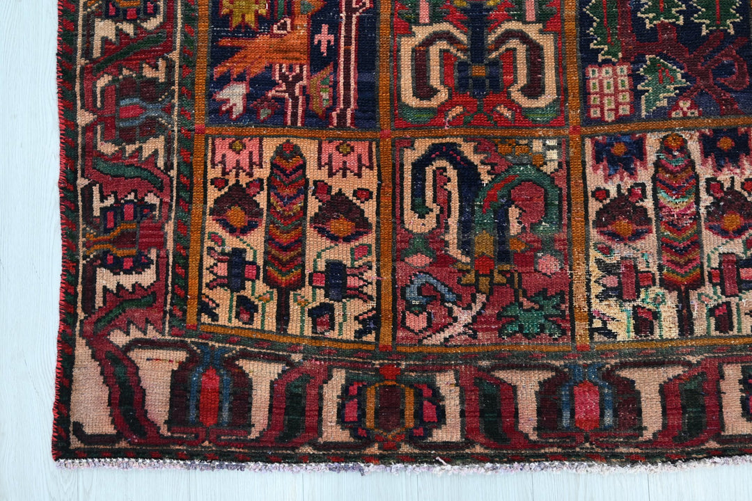 red Large rug 6' 6" x 9' 8"